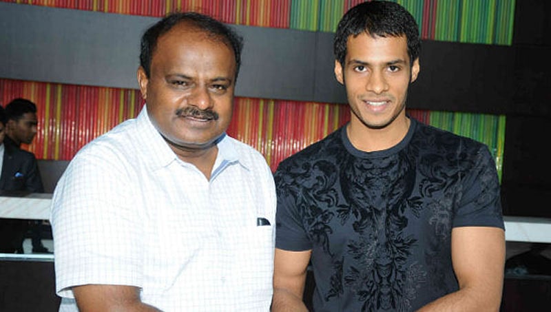 ನಿಖಿಲ್ ಗೆ ಕೂಡಿಬಂದ ಕಂಕಣ?; ಎಚ್ ಡಿಕೆ ದಂಪತಿ ವಿಜಯವಾಡಕ್ಕೆ ತೆರಳಿದ್ದೇಕೆ?