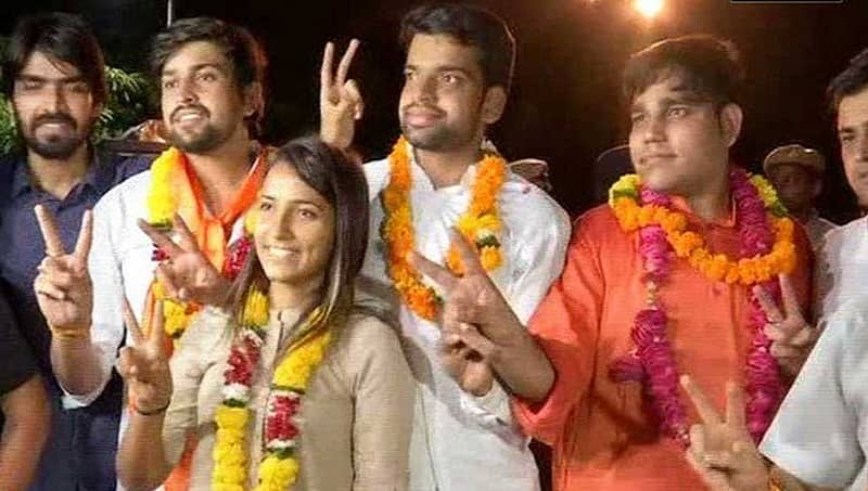 ದೆಹಲಿ ವಿವಿ ವಿದ್ಯಾರ್ಥಿ ಸಂಘದ ಚುನಾವಣೆ: ಎಬಿವಿಪಿ ಜಯಭೇರಿ, ಎನ್ಎಸ್ ಯುಐಗೆ ಒಂದು ಸ್ಥಾನ