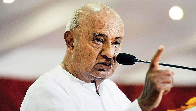ಮಾಧ್ಯಮಗಳು ಸರ್ಕಾರ ಬೀಳುವುದನ್ನೇ ಕಾಯುತ್ತಿವೆ: ಮಾಜಿ ಪ್ರಧಾನಿ ದೇವೇಗೌಡ