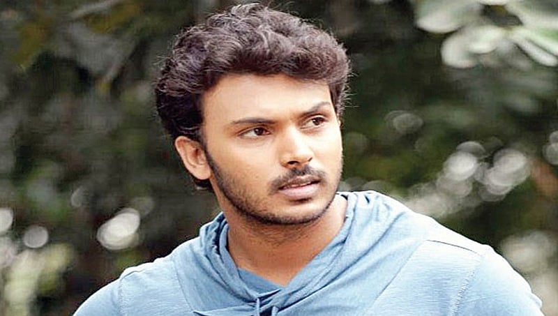 ನವ ನಿರ್ದೇಶಕನ ಕನಸಿಗೆ ಸಾಥ್ ನೀಡಿದ ಕ್ರೇಜಿಸ್ಟಾರ್ ಪುತ್ರ ಮನೋರಂಜನ್