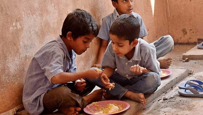 ಬಿಹಾರ: ಪ್ರಸಾದ ಸೇವಿಸಿ 100 ಮಕ್ಕಳು ಅಸ್ವಸ್ಥ