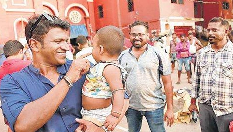 ಕೋಲ್ಕತ್ತಾದಲ್ಲಿ 'ನಟಸಾರ್ವಭೌಮ' ಶೂಟಿಂಗ್ ಮುಕ್ತಾಯ, ಅಲ್ಲೂ ಇದ್ದಾರೆ ಅಪ್ಪು ಫ್ಯಾನ್ಸ್!