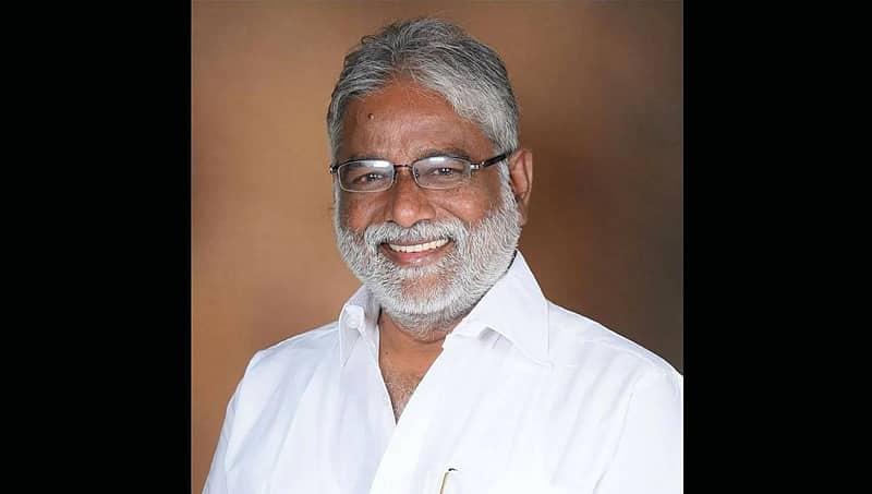 ಖಾಸಗಿ ಶಾಲಾ ಶಿಕ್ಷಕರು 'ನನ್' ಗಳು, ವಿದ್ಯಾರ್ಥಿಗಳೆಲ್ಲಾ 'ಗಿಳಿಗಳು': ಸಚಿವ ಎನ್. ಮಹೇಶ್ ವಿವಾದಾತ್ಮ ಕ ಹೇಳಿಕೆ
