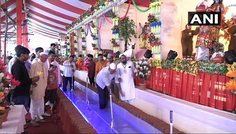 ಆಗ್ರಾ: ಹಿಂದೂ-ಮುಸ್ಲಿಂ ಒಟ್ಟಿಗೆ ಕೂಡಿ ಕೃಷ್ಣ ಜನ್ಮಾಷ್ಟಮಿ ಆಚರಣೆ!