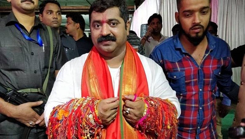 ಹುಡುಗಿಯನ್ನು ಎತ್ತಾಕೊಂಡ್ ಬರ್ತೀನಿ ಎಂದಿದ್ದ ಬಿಜೆಪಿ ಶಾಸಕನನ್ನು ಖಿಲ್ಜಿಗೆ ಹೋಲಿಸಿದ ಶಿವಸೇನೆ
