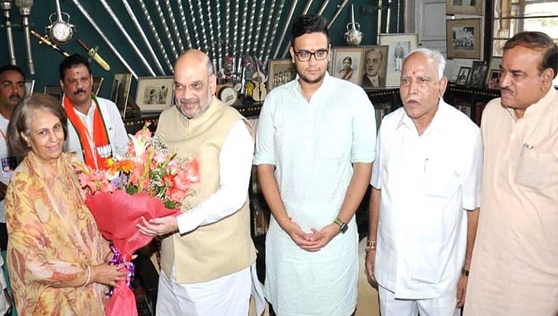 ರಾಜಕೀಯಕ್ಕೆ ಮೈಸೂರು ಮಹಾರಾಜ ಯಧುವೀರ್ ಎಂಟ್ರಿ? ಮಂಡ್ಯದಲ್ಲಿ ಬಿಜೆಪಿಯಿಂದ ಸ್ಪರ್ಧೆ?