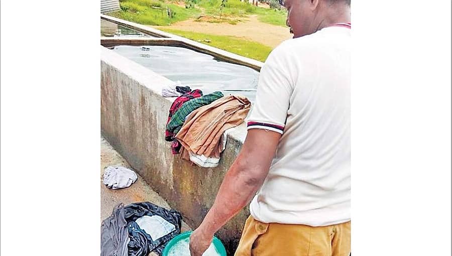 ಕೊಪ್ಪಳ: ಇಲ್ಲಿ ಪೋಲೀಸ್ ತರಬೇತಿ ಬಟ್ಟೆ ಒಗೆಯುವುದರಿಂದ ಪ್ರಾರಂಭ!