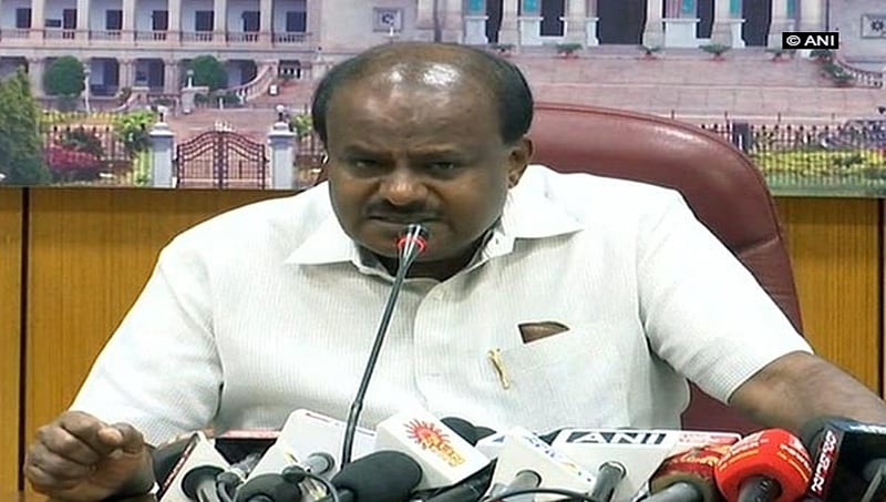 ಆಪರೇಷನ್ ಕಮಲದ ಭೀತಿ: ಮುಖ್ಯಮಂತ್ರಿ ಕುಮಾರಸ್ವಾಮಿ ರಾಜಕೀಯ ಕಾರ್ಯದರ್ಶಿಯಾಗಿ ವಿ. ಮುನಿಯಪ್ಪ ನೇಮಕ