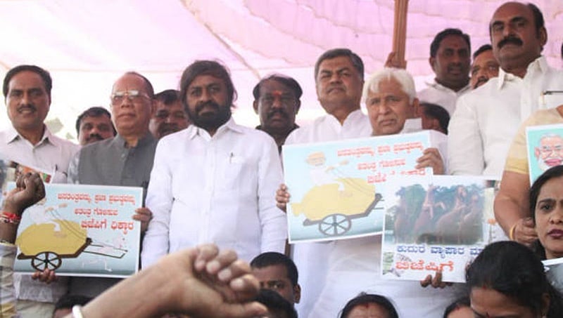 ಹಂದಿಜ್ವರದ ಜತೆ ವಾಂತಿ ಬೇಧಿನೂ ಆಗುತ್ತೆ: ಅಮಿತ್ ಶಾ ವಿರುದ್ಧ ಬಿ.ಕೆ. ಹರಿಪ್ರಸಾದ್ ವಾಗ್ದಾಳಿ
