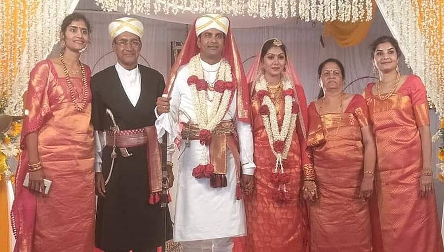 ಸ್ಯಾಂಡಲ್ವುಡ್ ನಟಿಯನ್ನು ವರಿಸಿದ ಕ್ರಿಕೆಟಿಗ, ಬಿಗ್ಬಾಸ್ ಖ್ಯಾತಿಯ ಅಯ್ಯಪ್ಪ!