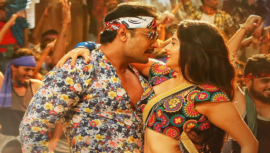 ದರ್ಶನ್ 'ಯಜಮಾನ'ದಲ್ಲಿ 'ಬಸಣ್ಣಿ'ಯಾದ ತಾನ್ಯಾ ಹೋಪ್