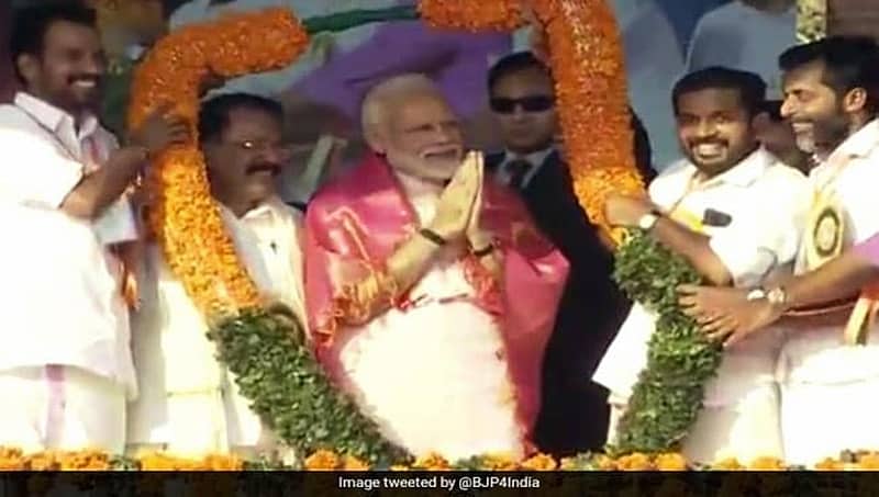 ಶಬರಿಮಲೆ ವಿವಾದ: ಕೇರಳ ಸಂಸ್ಕೃತಿಗೆ ಎಡ ಸರ್ಕಾರದಿಂದ ಅಗೌರವ- ಪ್ರಧಾನಿ ಮೋದಿ