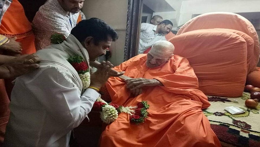 ತುಮಕೂರು ವಿಶ್ವವಿದ್ಯಾನಿಲಯಕ್ಕೆ ಶಿವಕುಮಾರ ಸ್ವಾಮೀಜಿ ಹೆಸರಿಡಿ: ಸರ್ಕಾರಕ್ಕೆ ಬಿಜೆಪಿ ಆಗ್ರಹ