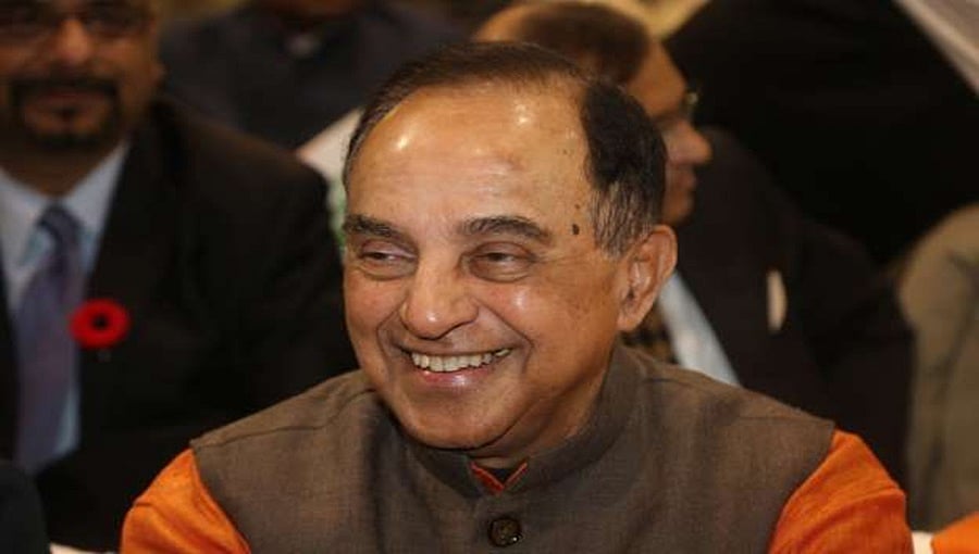 ಪ್ರಿಯಾಂಕಾ ಗಾಂಧಿ ಮಾನಸಿಕ ಅಸ್ವಸ್ಥೆ, ಆಕೆ ಜನರನ್ನು ಥಳಿಸಬಹುದು: ಸುಬ್ರಮಣಿಯನ್ ಸ್ವಾಮಿ ವಿವಾದ