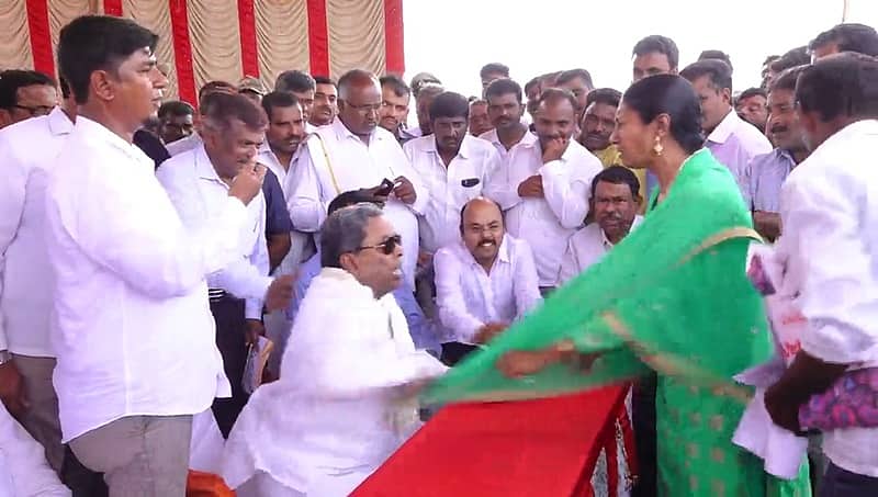 ಮಗನ ವಿರುದ್ಧ ದೂರು: ಮಹಿಳೆ ಮೇಲೆ ಸಿದ್ದರಾಮಯ್ಯ ಕೆಂಡಾಮಂಡಲ