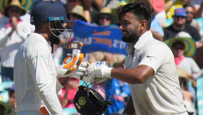 ರಿಷಬ್ ಪಂತ್ ದಾಖಲೆ ಮೇಲೆ ದಾಖಲೆ; ಈ ಬಾರಿ ಗ್ಲೌಸ್ ನಿಂದಲ್ಲ, ಬದಲಿಗೆ ಬ್ಯಾಟ್ ನಿಂದ!