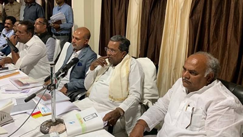 ರಾಜಕೀಯ ಚಟುವಟಿಕೆಗಳಲ್ಲಿ ತೊಡಗಿಸಿಕೊಳ್ಳುವ ಪಿಡಿಓಗಳ ವಿರುದ್ಧ ಕ್ರಮ- ಸಿದ್ದರಾಮಯ್ಯ