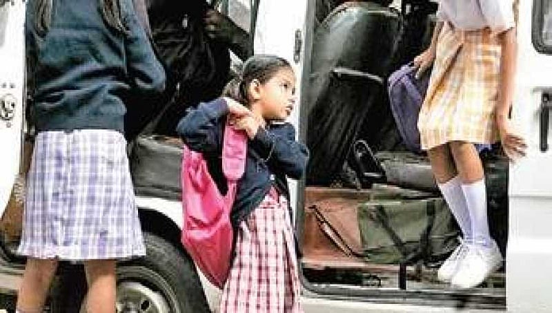 ಬೆಂಗಳೂರು: ಪೋಷಕರೇ ಗಮನಿಸಿ, ನಾಳೆ ಶಾಲಾ ವ್ಯಾನ್ ಗಳು ರಸ್ತೆಗೆ ಇಳಿಯುವುದಿಲ್ಲ!
