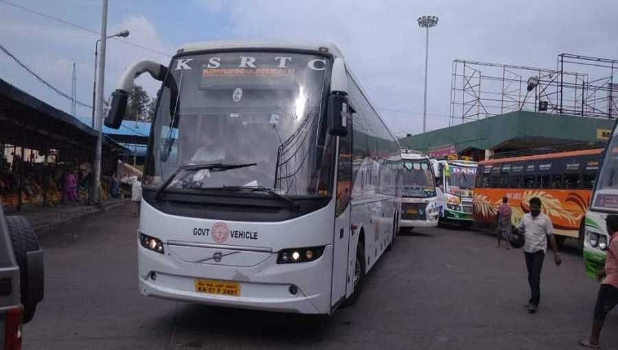ಭಾರತ್ ಬಂದ್: ಎರಡನೇ ದಿನ ರಾಜ್ಯಾದ್ಯಂತ ಬಸ್ ಸಂಚಾರ ಸ್ಥಗಿತ, ಹಲವೆಡೆ ಬಸ್ ಗೆ ಕಲ್ಲು