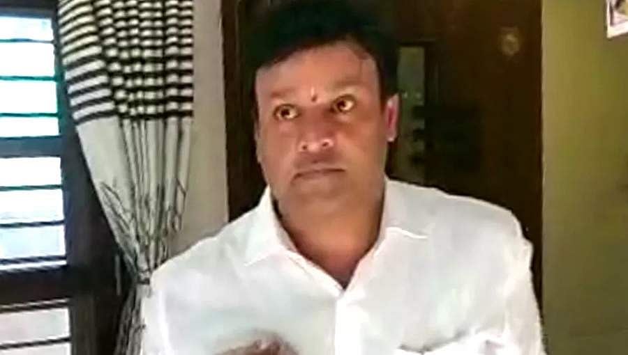 ಲುಂಗಿ ಉಡೋಕೆ ಬಾರದವರಿಂದ ಮೇಯರ್ ಪಟ್ಟ ಕನ್ನಡಿಗರಿಗೆ ಕೈತಪ್ಪಿತು: ಬಿಜೆಪಿ ಯುವ ಮೋರ್ಚಾ ಉಪಾಧ್ಯಕ್ಷ