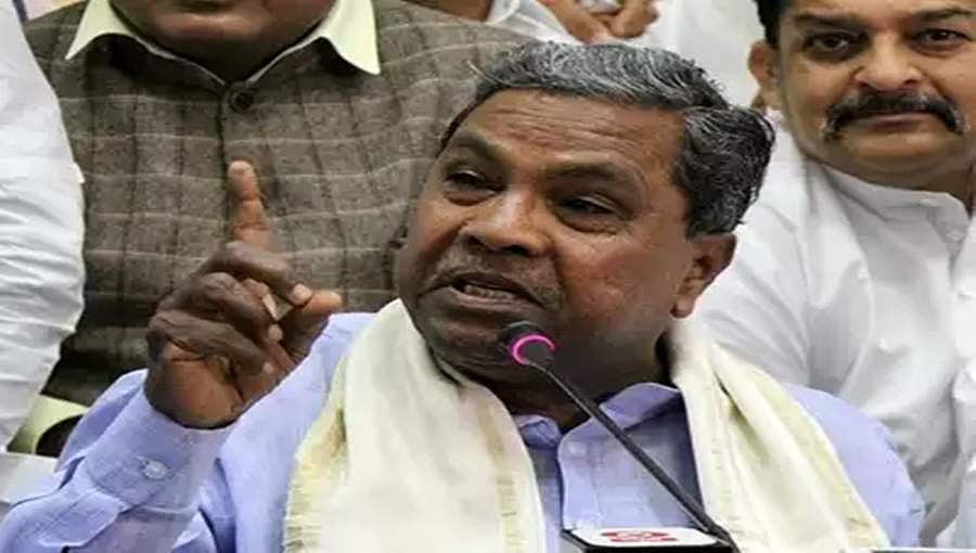 ಸ್ಪೀಕರ್ ಅಂಪೈರ್ ರೀತಿ ಇರಬೇಕು, ಕ್ಲಾಸ್ ಟೀಚರ್ ಅಲ್ಲ- ಸಿದ್ದರಾಮಯ್ಯ ಕಿಡಿ