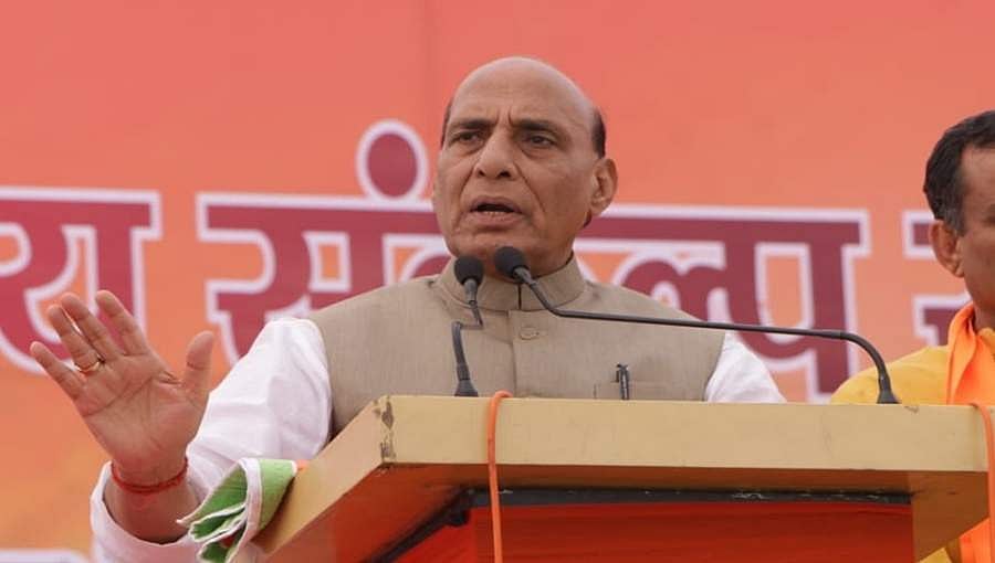 ನಿಮ್ಮ ಕೈಯಲ್ಲಿ ಆಗದಿದ್ದರೆ ಹೇಳಿ, ಉಗ್ರತ್ವವನ್ನು ನಾವು ಮಟ್ಟ ಹಾಕುತ್ತೇವೆ: ಪಾಕ್‍ಗೆ ರಾಜನಾಥ್ ಎಚ್ಚರಿಕೆ
