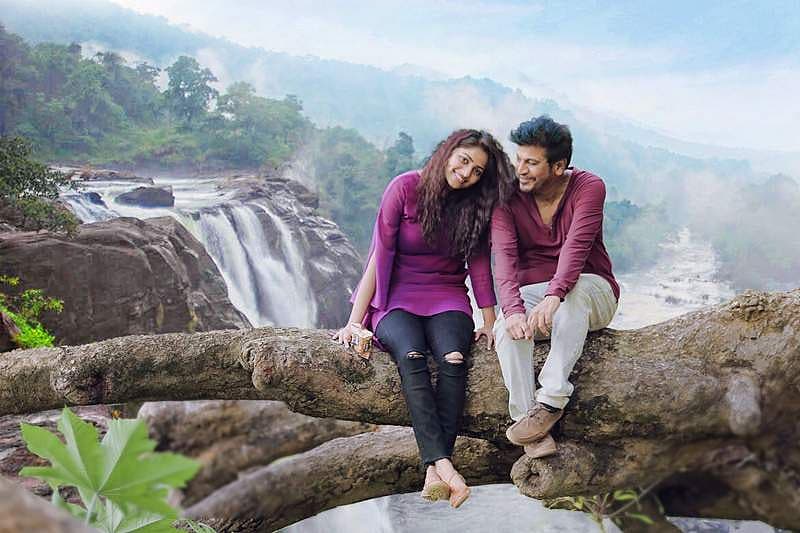 ಆಯುಷ್ಮಾನ್ ಭವ ಚಿತ್ರದ ಫೋಟೋ