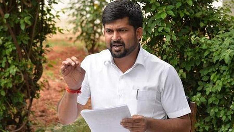 ಮೋದಿಗೆ ಬೈದರೆ ಆಕಾಶಕ್ಕೆ ಉಗುಳಿದಂತೆ: ಪ್ರತಾಪ್ ಸಿಂಹ ಹೇಳಿಕೆಗೆ ಕಾಂಗ್ರೆಸ್ ತೀವ್ರ ಕಿಡಿ
