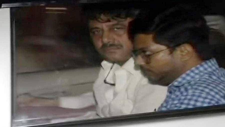ಪಿಎಂಎಲ್‌ಎ ಪ್ರಕರಣ: ಡಿಕೆ ಶಿವಕುಮಾರ್ ಪತ್ನಿ, ತಾಯಿಗೆ ಹೊಸ ಸಮನ್ಸ್ ನೀಡಲು ಇಡಿ ತಯಾರಿ