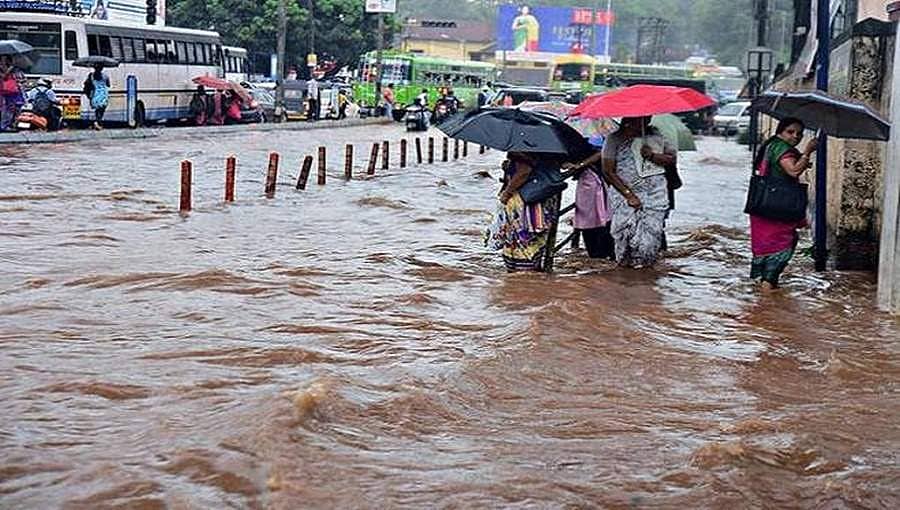 ಬೆಂಗಳೂರು, ಬೆಳಗಾವಿ ಸೇರಿದಂತೆ ಹಲವು ಜಿಲ್ಲೆಗಳಲ್ಲಿ ಧಾರಾಕಾರ ಮಳೆ