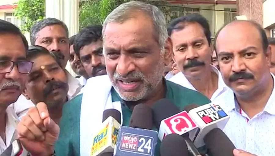 ಪರಿಹಾರ ಪಡೆಯೋಕೆ ಜನರೇ ಬರದಿದ್ದರೆ ನಾವೇನು ಮಾಡೋಣ: ಸಚಿವ ಮಾಧುಸ್ವಾಮಿ ಪ್ರಶ್ನೆ