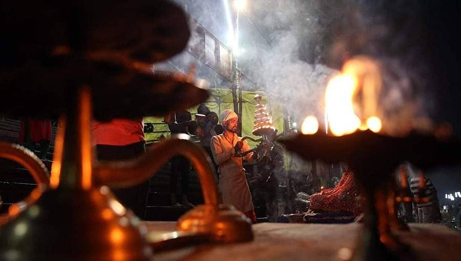 ರಾತ್ರಿಯಲ್ಲಿ ಬೆಳಗಿದ ಅಯೋಧ್ಯೆ 