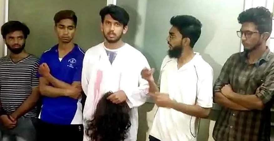 ಬೆಂಗಳೂರು: ರಾತ್ರಿ ದೆವ್ವದ ಮುಖವಾಡ ಧರಿಸಿ, ಹೆದರಿಸುತ್ತಿದ್ದ 7 ಯುವಕರ ಬಂಧನ