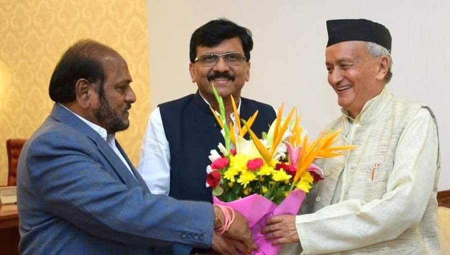 'ಮಹಾ' ರಾಜಕೀಯಕ್ಕೆ ಬಿಗ್ ಟ್ವಿಸ್ಟ್ : ರಾಷ್ಟ್ರಪತಿ ಆಡಳಿತಕ್ಕೆ ರಾಜ್ಯಪಾಲರ ಶಿಫಾರಸು!