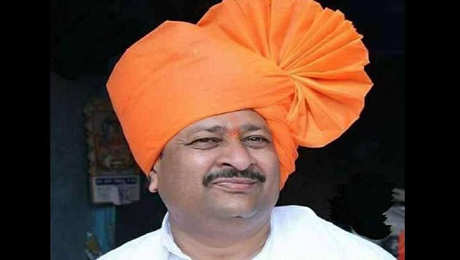 ಕೊರೋನಾ ಹೆಸರಿನಲ್ಲಿ ಲೂಟಿ, ಸರ್ಕಾರ ಏನು ಮಾಡುತ್ತಿದೆ?: ಆಡಳಿತ ಪಕ್ಷದ ಶಾಸಕ ಯತ್ನಾಳ್ ಪ್ರಶ್ನೆ