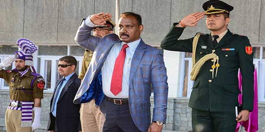 ಕಾಶ್ಮೀರದಲ್ಲಿ ಶೀಘ್ರ ಹೂಡಿಕೆದಾರರ ಶೃಂಗಸಭೆ: ಮುರ್ಮು