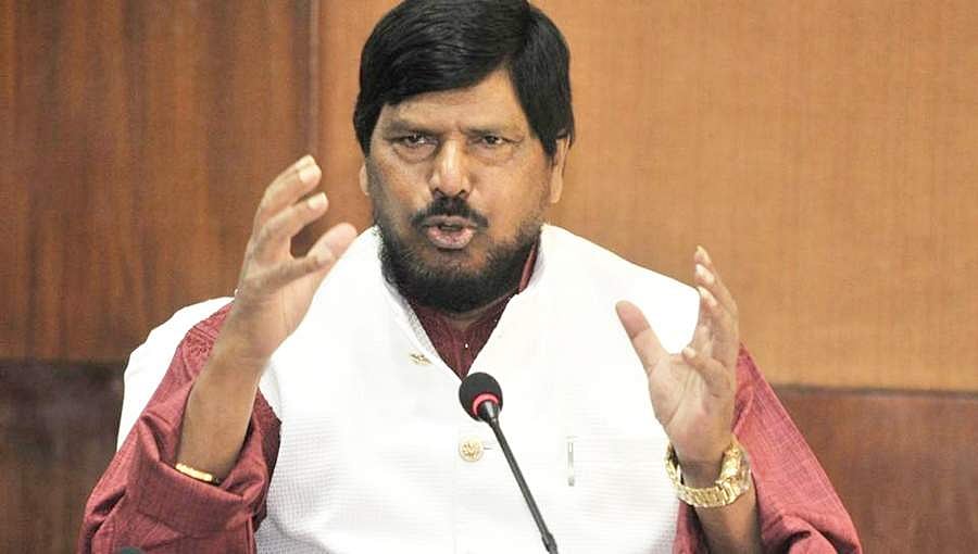 'ಮಹಾ' ಟ್ವಿಸ್ಟ್: ಶಿವಸೇನೆ-ಬಿಜೆಪಿ ನಡುವೆ ಹೊಸ ಸೂತ್ರ..! ರಚನೆಯಾಗುತ್ತಾ ಮೈತ್ರಿ ಸರ್ಕಾರ?
