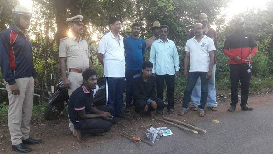 ಶಿರಸಿ: ದರೋಡೆಗೆ ಹೊಂಚು ಹಾಕುತ್ತಿದ್ದವರ ಬಂಧನ
