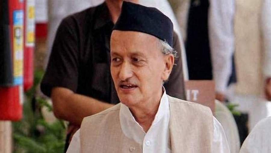 ಮಹಾರಾಷ್ಟ್ರದಲ್ಲಿ ಸರ್ಕಾರ ರಚನೆ: ರಾಷ್ಟ್ರಪತಿ ಆಡಳಿತ ಹಿಂಪಡೆತ