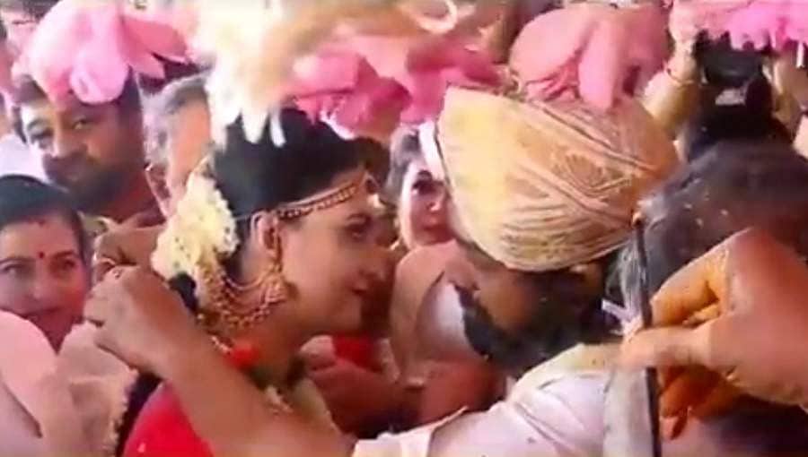 'ಭರ್ಜರಿ'ಯಾಗಿ ದಾಂಪತ್ಯ ಜೀವನಕ್ಕೆ ಕಾಲಿಟ್ಟ ಆ್ಯಕ್ಷನ್ ಪ್ರಿನ್ಸ್ ಧ್ರುವ ಸರ್ಜಾ!