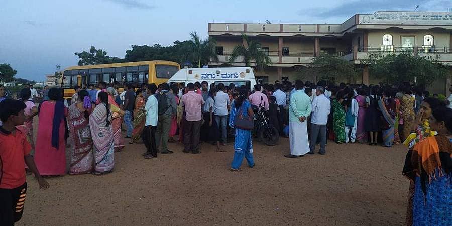 ಶಾಲ ವಾಹನ ಹರಿದು ಮಗು ಸಾವು