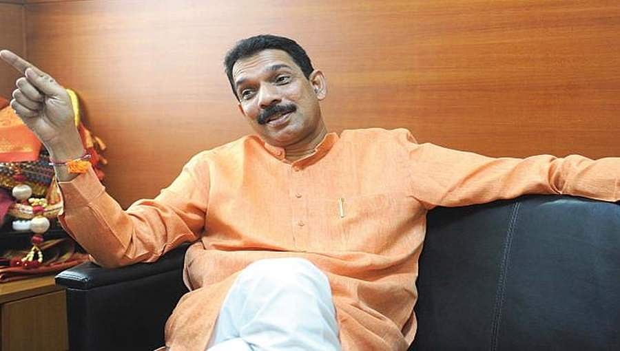 ಯಡಿಯೂರಪ್ಪ ಸರ್ಕಾರ ವಜಾ ಮಾಡಲು ಕಾಂಗ್ರೆಸ್ ಆಗ್ರಹಿಸಿರುವುದು ಹಾಸ್ಯಾಸ್ಪದ: ನಳಿನ್ ಕುಮಾರ್ ಕಟೀಲ್