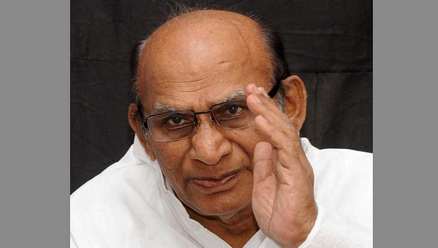 ಮಾಜಿ ಸಚಿವ ವೈಜನಾಥ್ ಪಾಟೀಲ್ ಪಂಚಭೂತಗಳಲ್ಲಿ ಲೀನ
