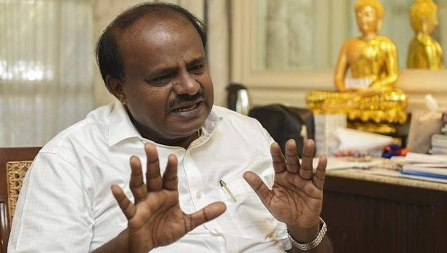 ಮೈತ್ರಿ ಸರ್ಕಾರ ಪತನ ವಿಚಾರ ಗಂಭೀರತೆ ನಡುವಲ್ಲೇ ಲಂಡನ್'ನತ್ತ ಎಚ್.ಡಿ.ಕುಮಾರಸ್ವಾಮಿ