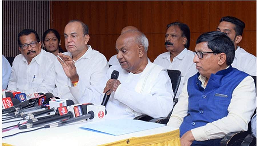 ಮಸೀದಿ ಒಡೆದದ್ದು ತಪ್ಪೆಂದರೆ ಪರಿಹಾರ ನೀಡಲು ಸೂಚಿಸಬೇಕಿತ್ತು: ದೇವೇಗೌಡ