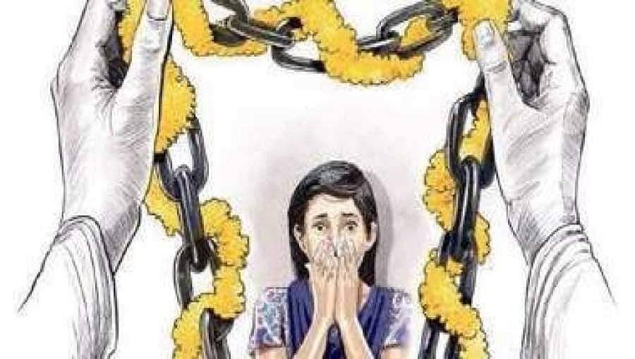 ಸಾಲ ತೀರಿಸದ ಯುವಕನೊಡನೆ ಅಪ್ರಾಪ್ತ ಮಗಳ ಮದುವೆ ಮಾಡಿಸಿದ ಪೋಷಕರು!