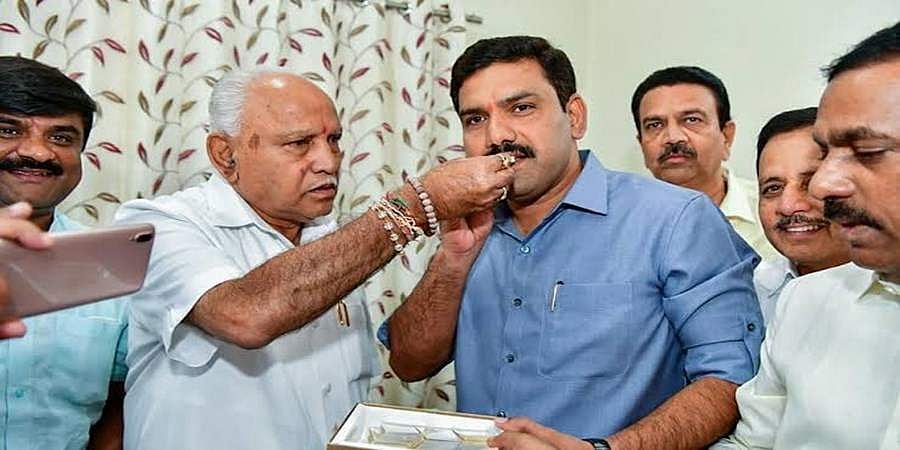 ವಿರೋಧಿ ಬಣಕ್ಕೆ ಜಂಟಿ ಸವಾಲಾದ ಅಪ್ಪ-ಮಗ!