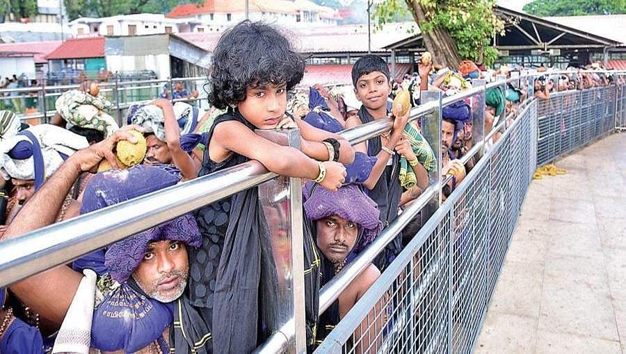 ಶಬರಿಮಲೆ ಪ್ರವೇಶ: ಮಹಿಳೆಯರಿಗೆ ಭದ್ರತೆ ಕೊಡಿ ಎಂದು ಸರ್ಕಾರಕ್ಕೆ ಆದೇಶ ನೀಡಲು ಸುಪ್ರೀಂ ಕೋರ್ಟ್ ನಕಾರ