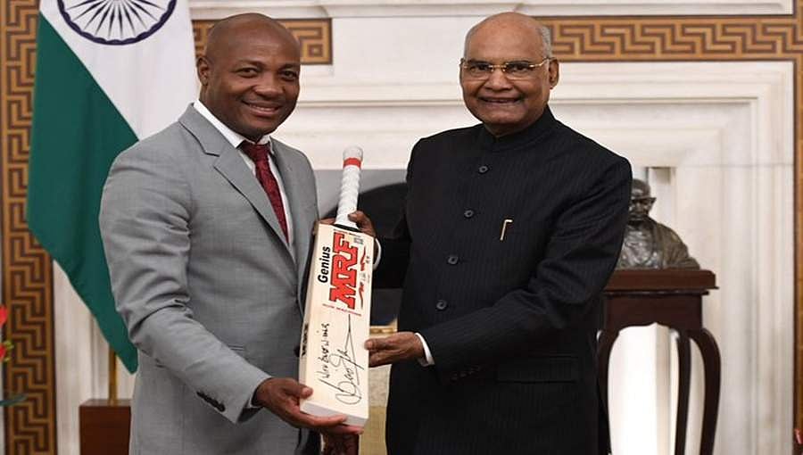 ರಾಷ್ಟ್ರಪತಿ ಕೋವಿಂದ್ ಭೇಟಿಯಾದ ಕ್ರಿಕೆಟ್ ದಿಗ್ಗಜ ಬ್ರಿಯಾನ್ ಲಾರಾ
