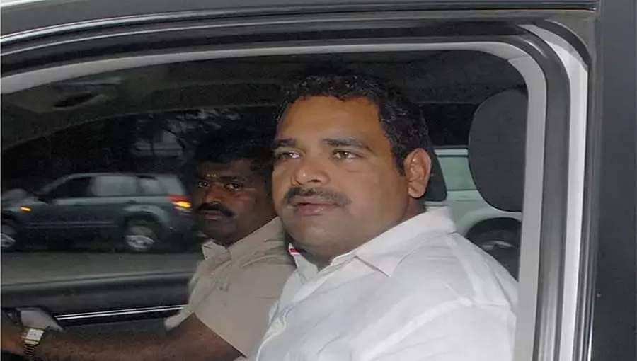 ಕೊನೆ ಕ್ಷಣದಲ್ಲಿ ಕೈ ಅಭ್ಯರ್ಥಿ ವೆಂಕಟರಾವ್ ಘೋರ್ಪಡೆ ಪರ ಪ್ರಚಾರಕ್ಕಿಳಿದ ಅನಿಲ್ ಲಾಡ್